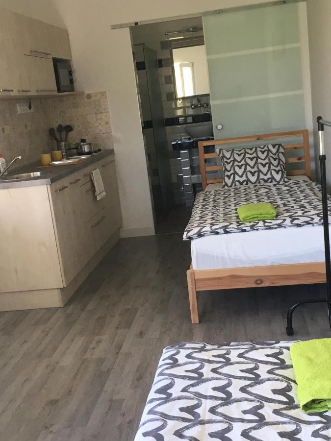 Levendulakert Siofok Apartmanhaz מראה חיצוני תמונה