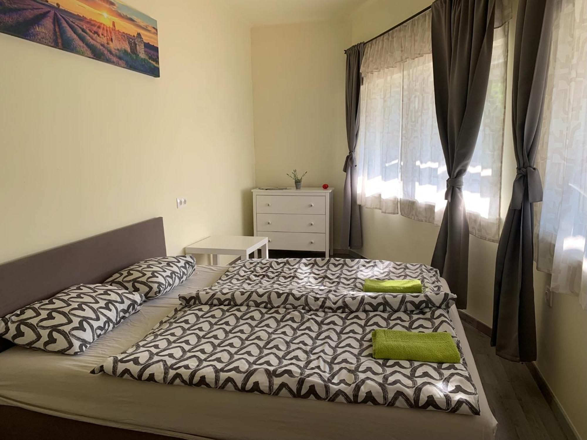 Levendulakert Siofok Apartmanhaz מראה חיצוני תמונה
